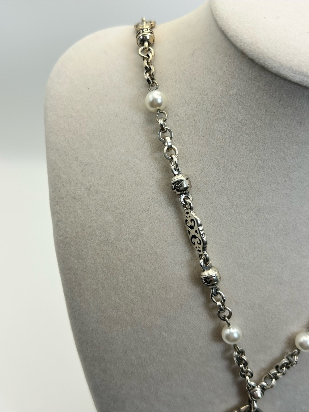 Brighton Geneva Pendant Necklace Silver Plated Faux Pearls Faded Gold Tone 20" - Picture 4 of 10